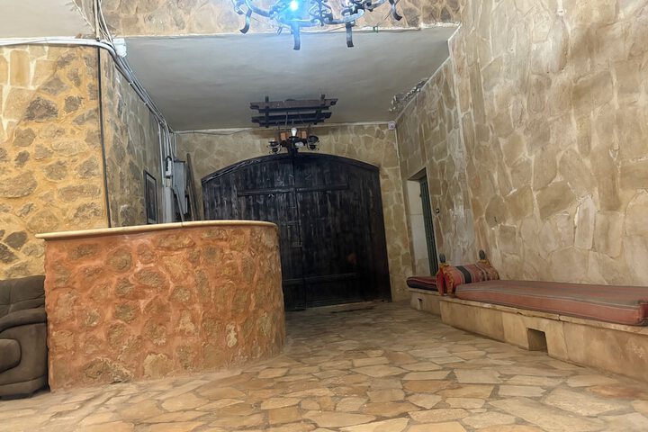Hotel 2 of 34