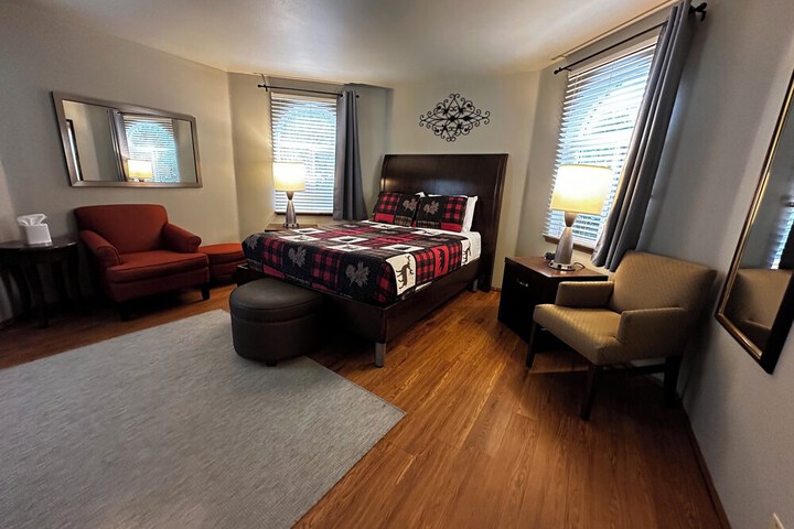 Room 42 of 390