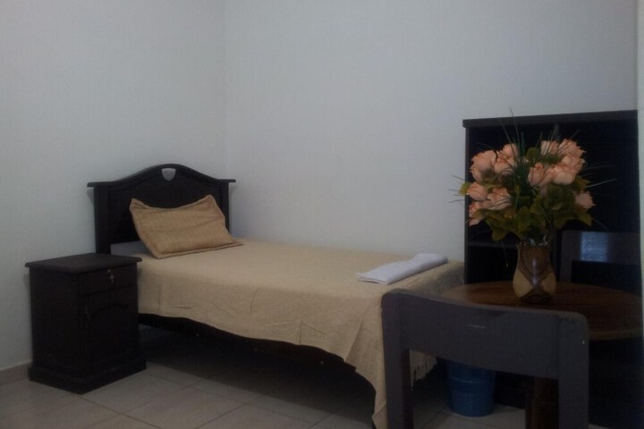 Room 12 of 24
