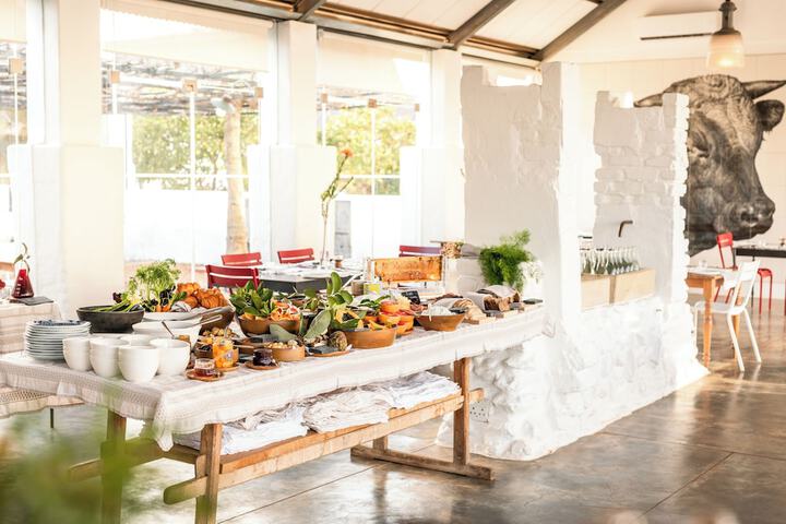 Dining 87 of 136
