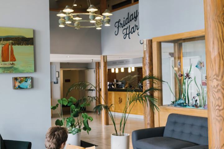 Lobby sitting area