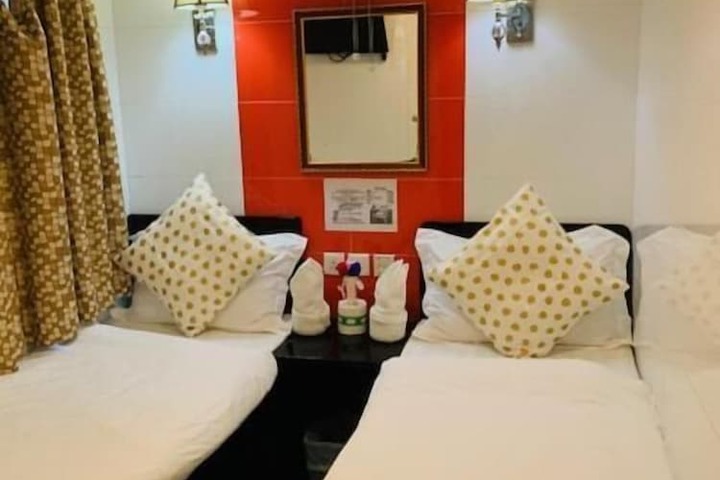 Room 9 of 52