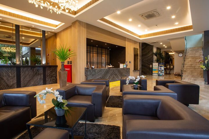 Lobby Photos