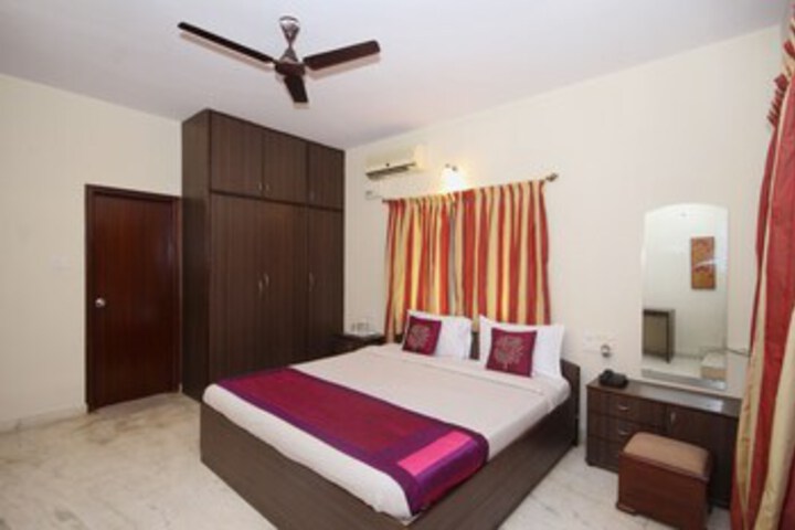 Room 14 of 23