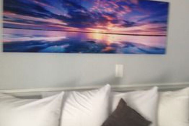 Room 27 of 45