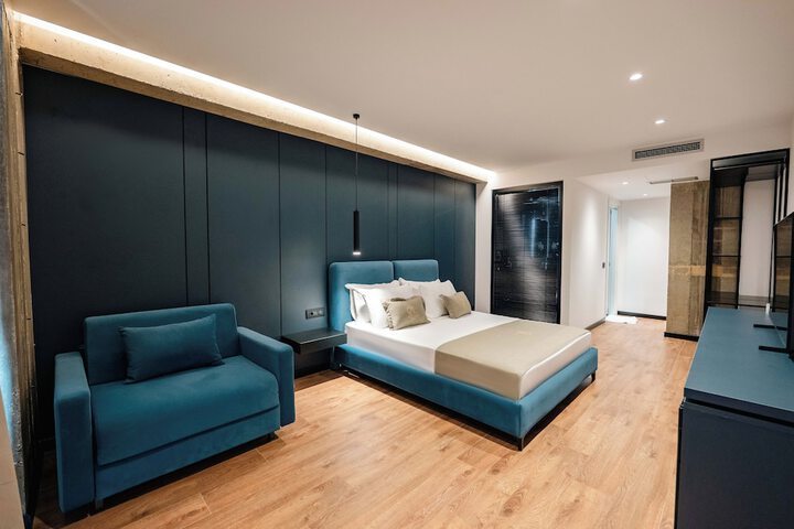 Room 38 of 124