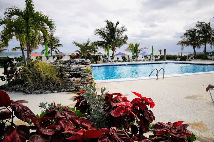 Pool 18 of 56