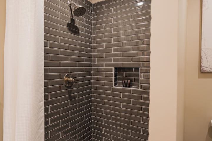 Room 15 of 27