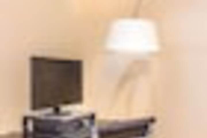 Business Center 170 of 213