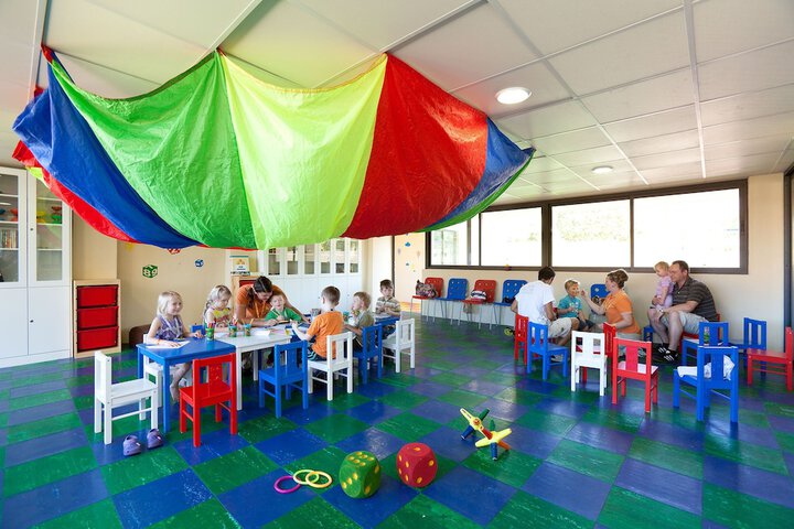 Childrens Activities 69 of 113