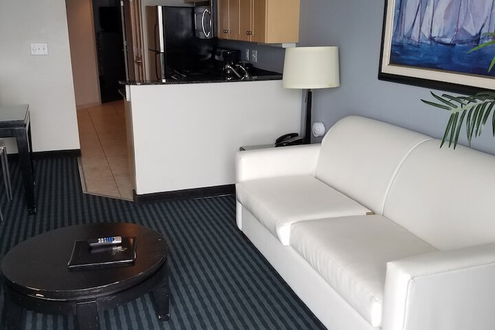 Room 74 of 190