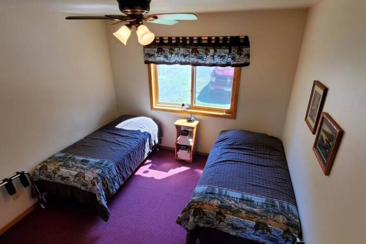 Room 30 of 195