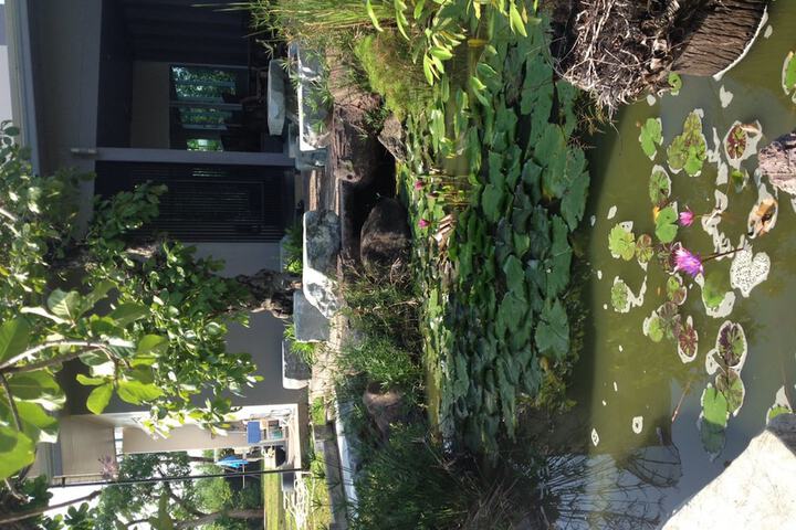 Hotel Exterior 18 of 28