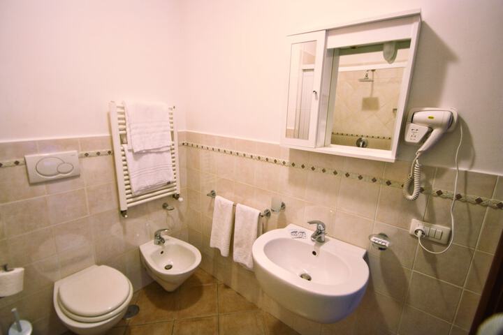 Clean Restrooms