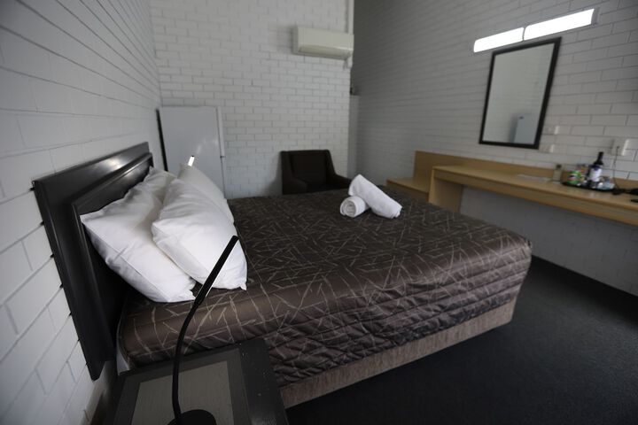 Room 16 of 55