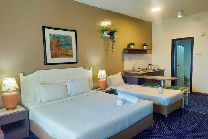 Room 207 of 650