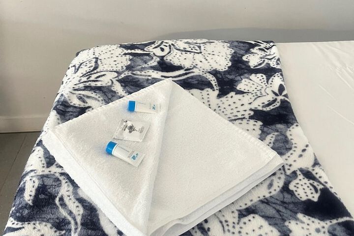 Room 5 of 45