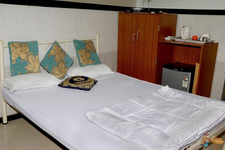 Room 15 of 45