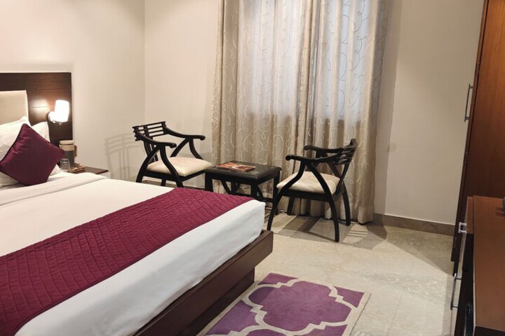 Room 21 of 54