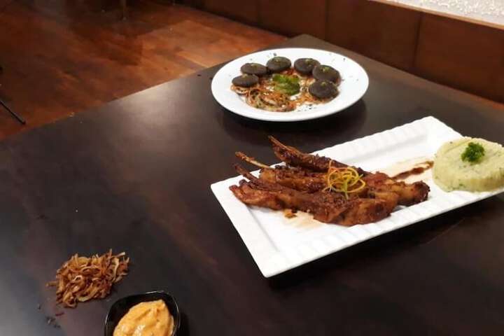 Dining 39 of 63