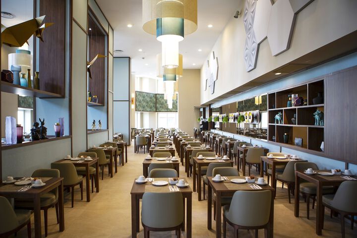 Dining 94 of 202