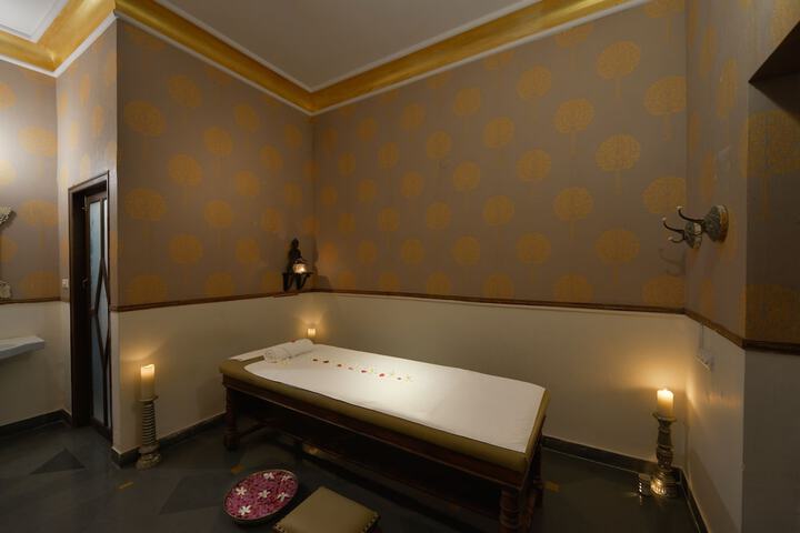 Spa 62 of 84