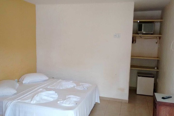 Room 17 of 47