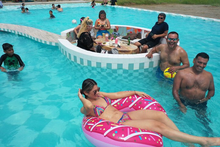 Pool 11 of 28
