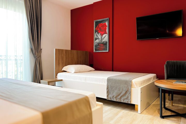 Room 16 of 70