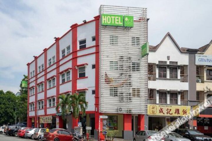 OYO 981 Ant Cave Hotel