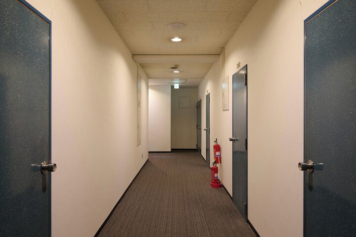 Ballroom/Hall 39 of 46