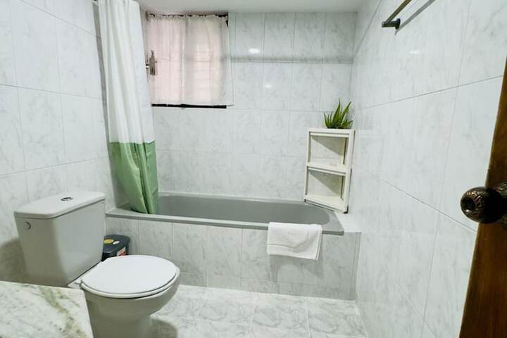 Room 45 of 77