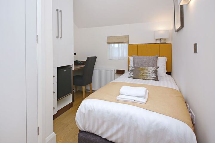 Room 39 of 171
