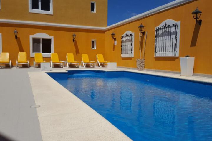 Hotel Colonos