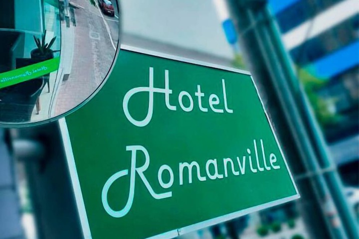 Hotel Romanville