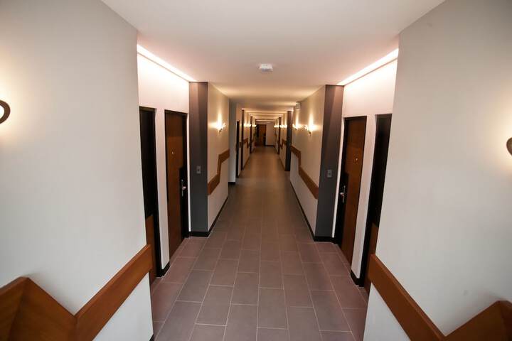 Ballroom/Hall 11 of 11