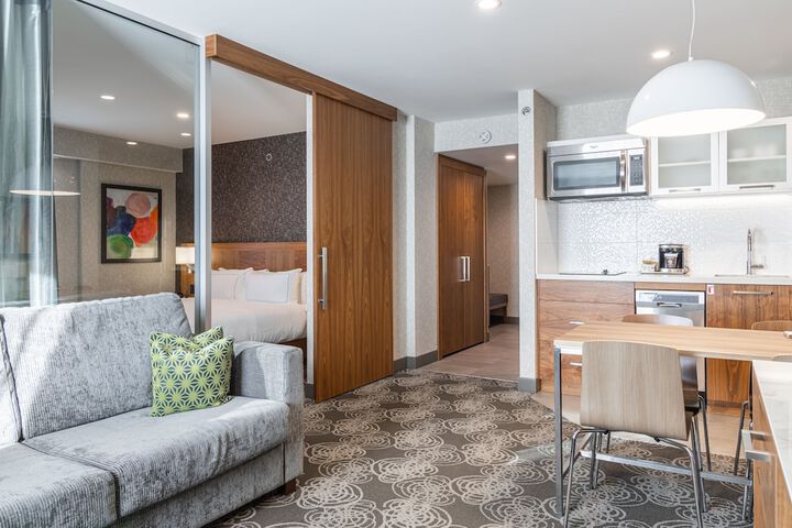 Room 4 of 58