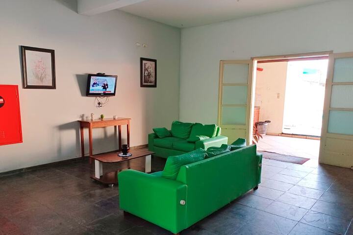 Room 10 of 26
