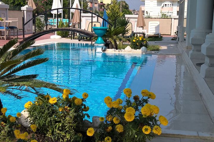 Pool 24 of 67