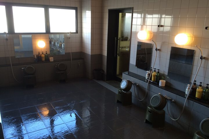 Room 23 of 31