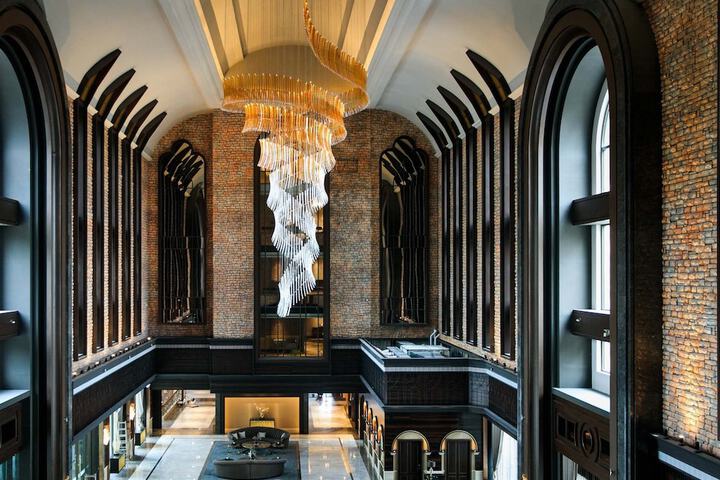 Hotel Interior 4 of 208