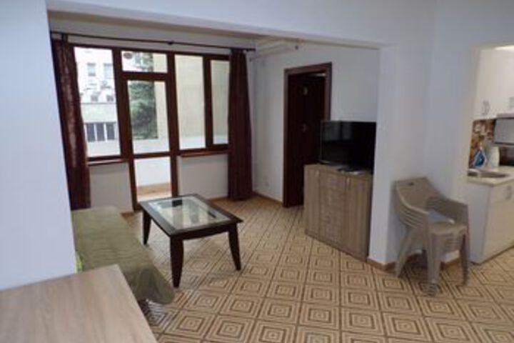 Room 17 of 17