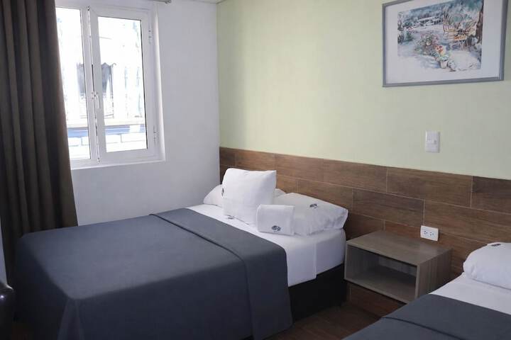Room 53 of 81