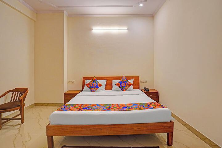 Room 20 of 29