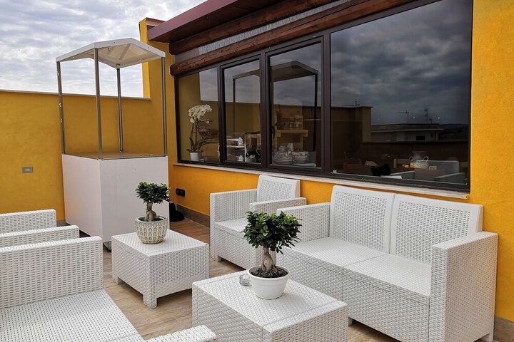 Terrace/Patio 24 of 48