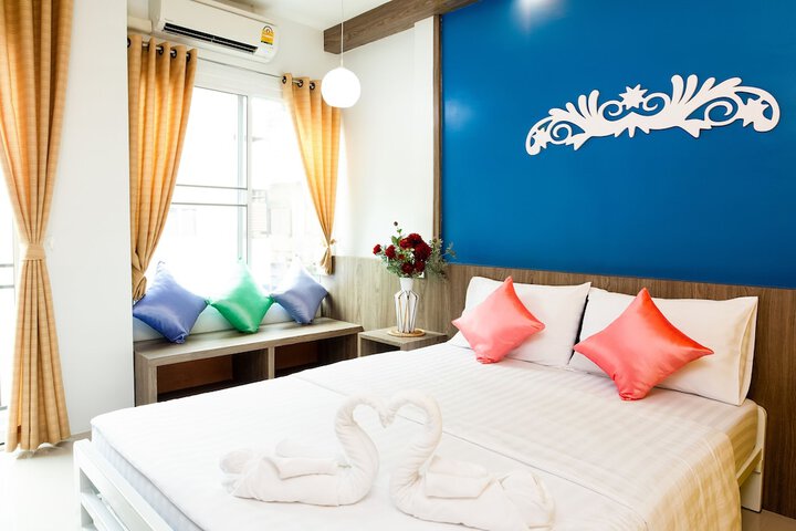 Room 17 of 25