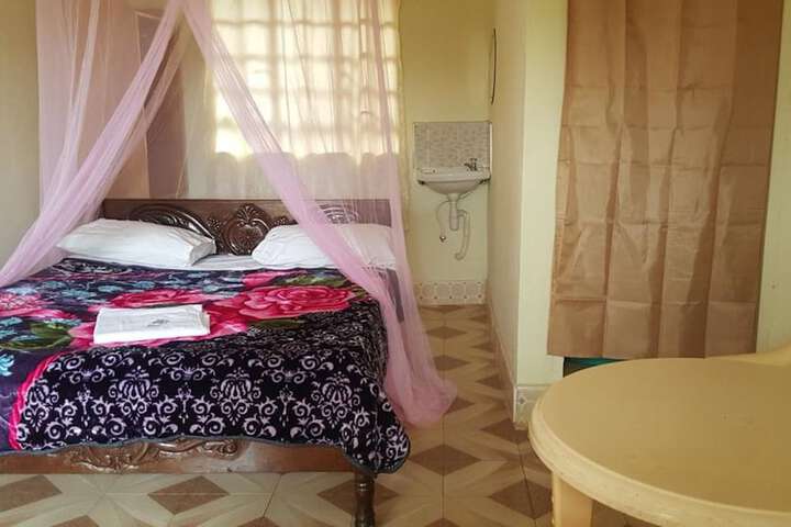 Room 3 of 12