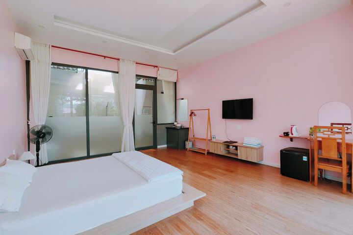 Room 34 of 98