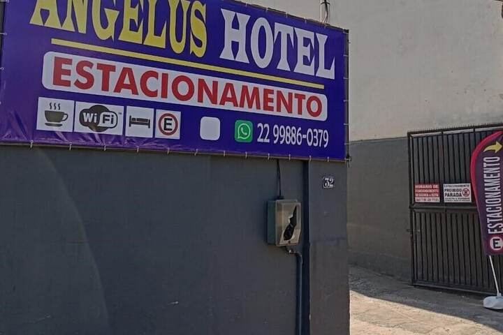 Angelus Hotel & Estacionamento