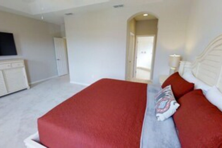 Room 30 of 51